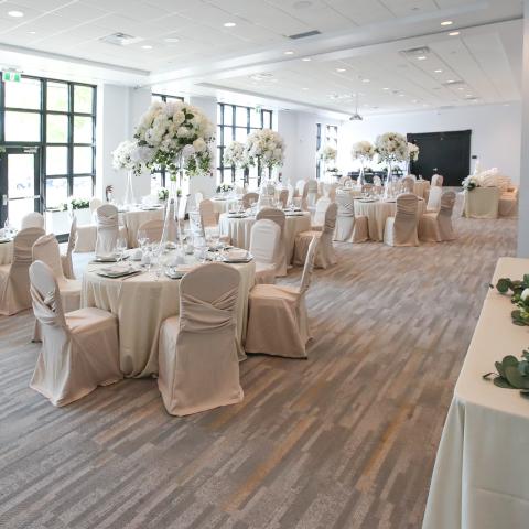 <span>Weddings</span>